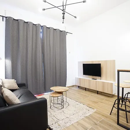 Apartment Nice Flat At Courbevoie